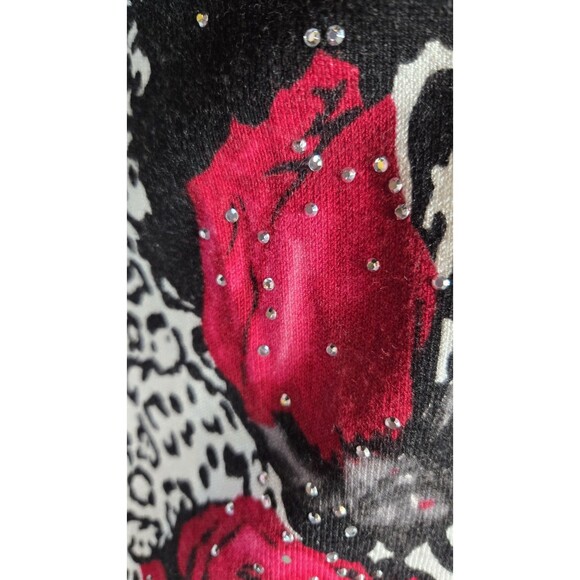 White House Black Market Rose Floral Rhinestone Snap Sweater Size Medium - Picture 5 of 14